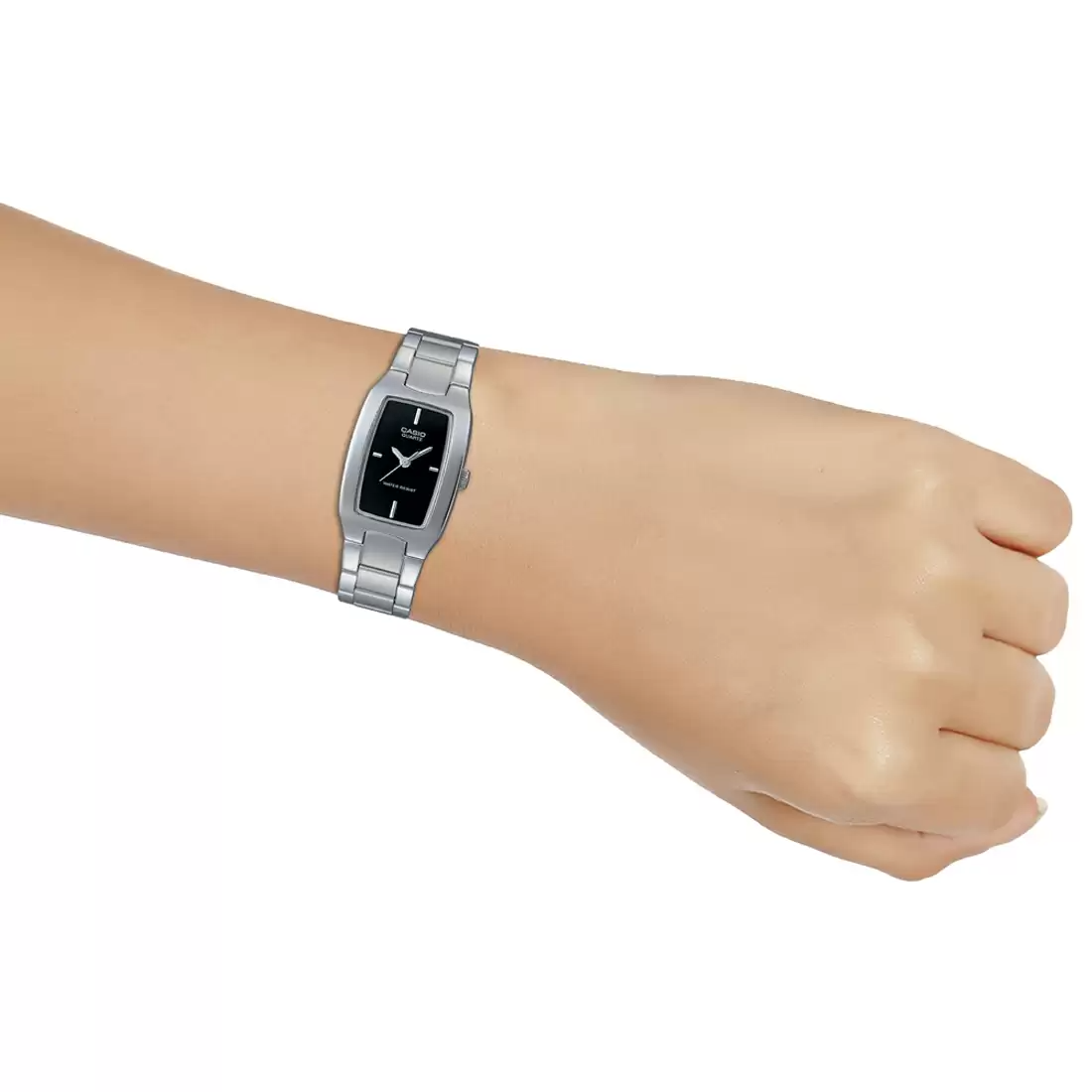 Enticer Women Quartz Black Dial Analog Stainless Steel Watch SH18