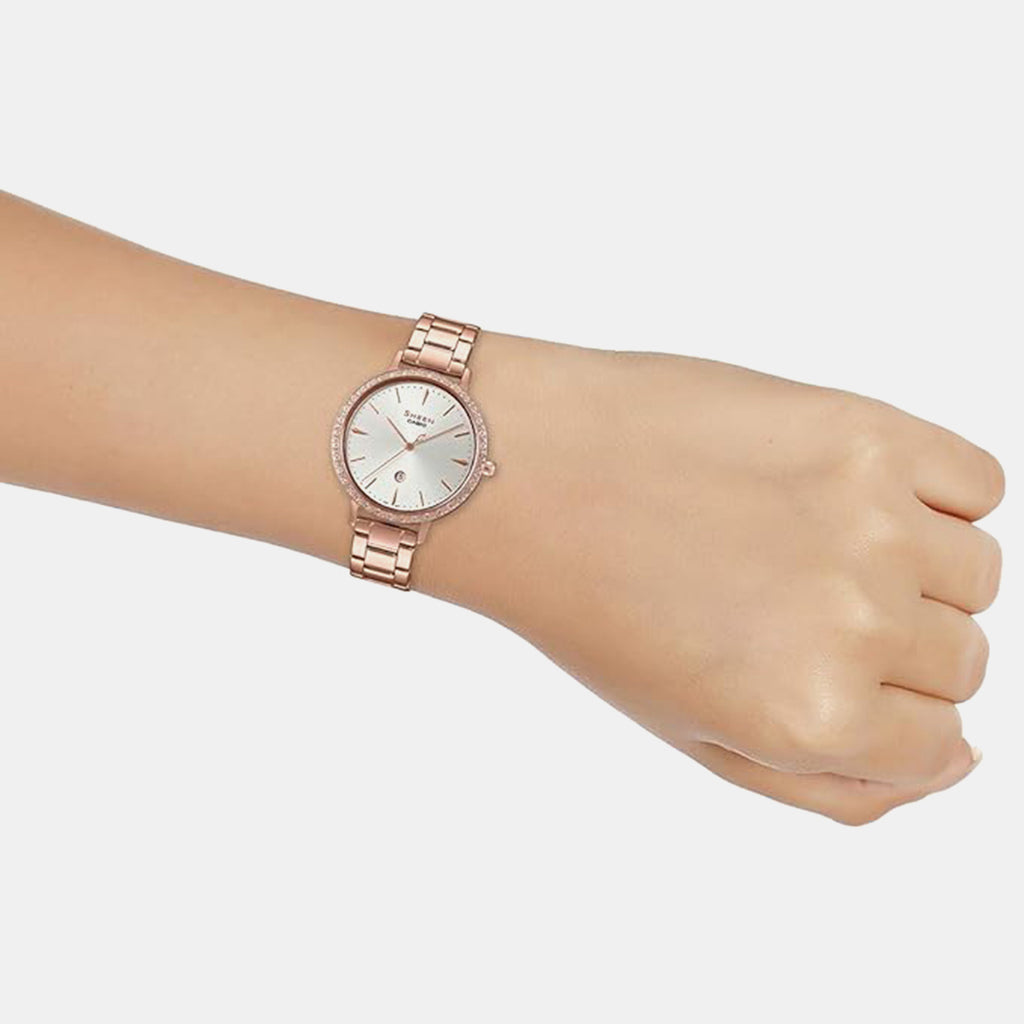 Sheen Women Quartz Silver Dial Analog Watch SH231