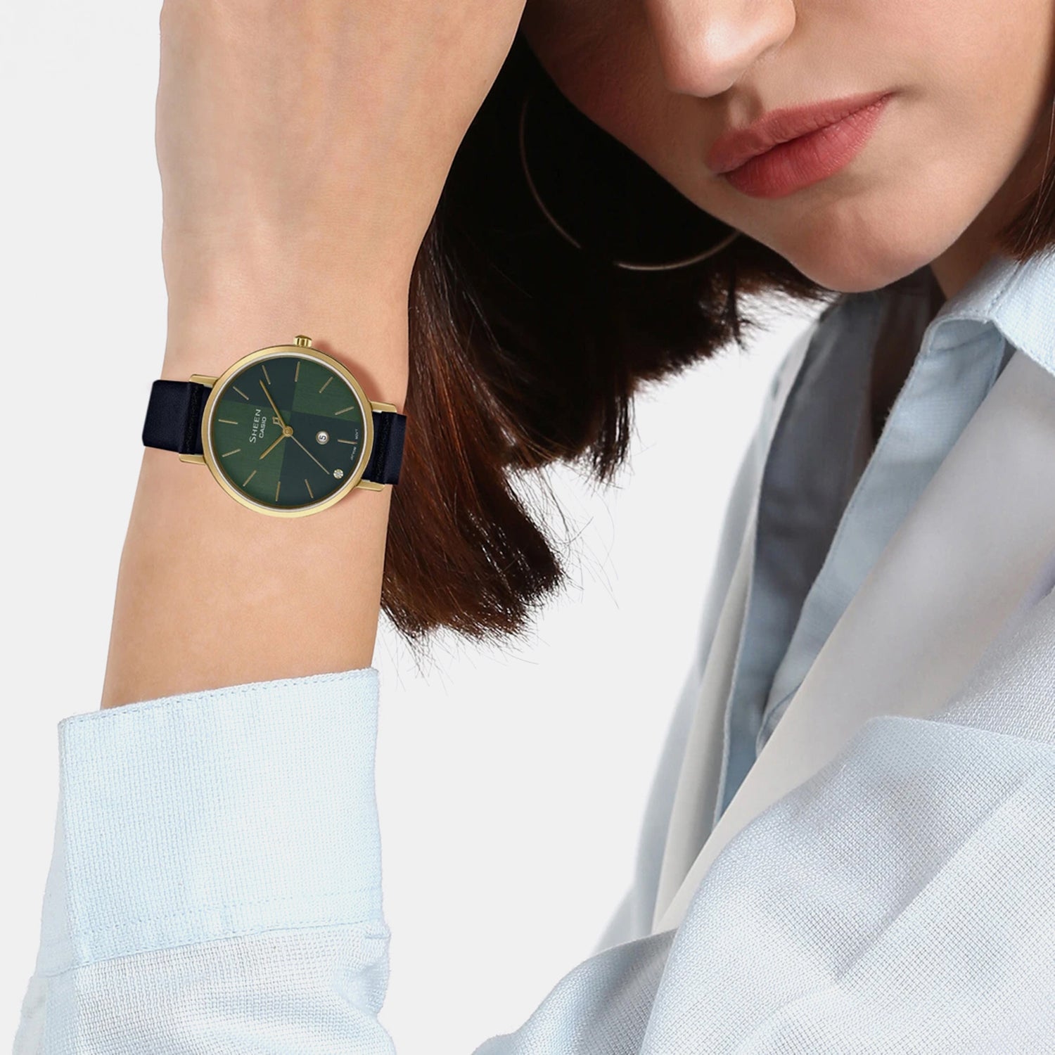 Sheen Women Quartz Green Dial Analog Leather Watch SH257