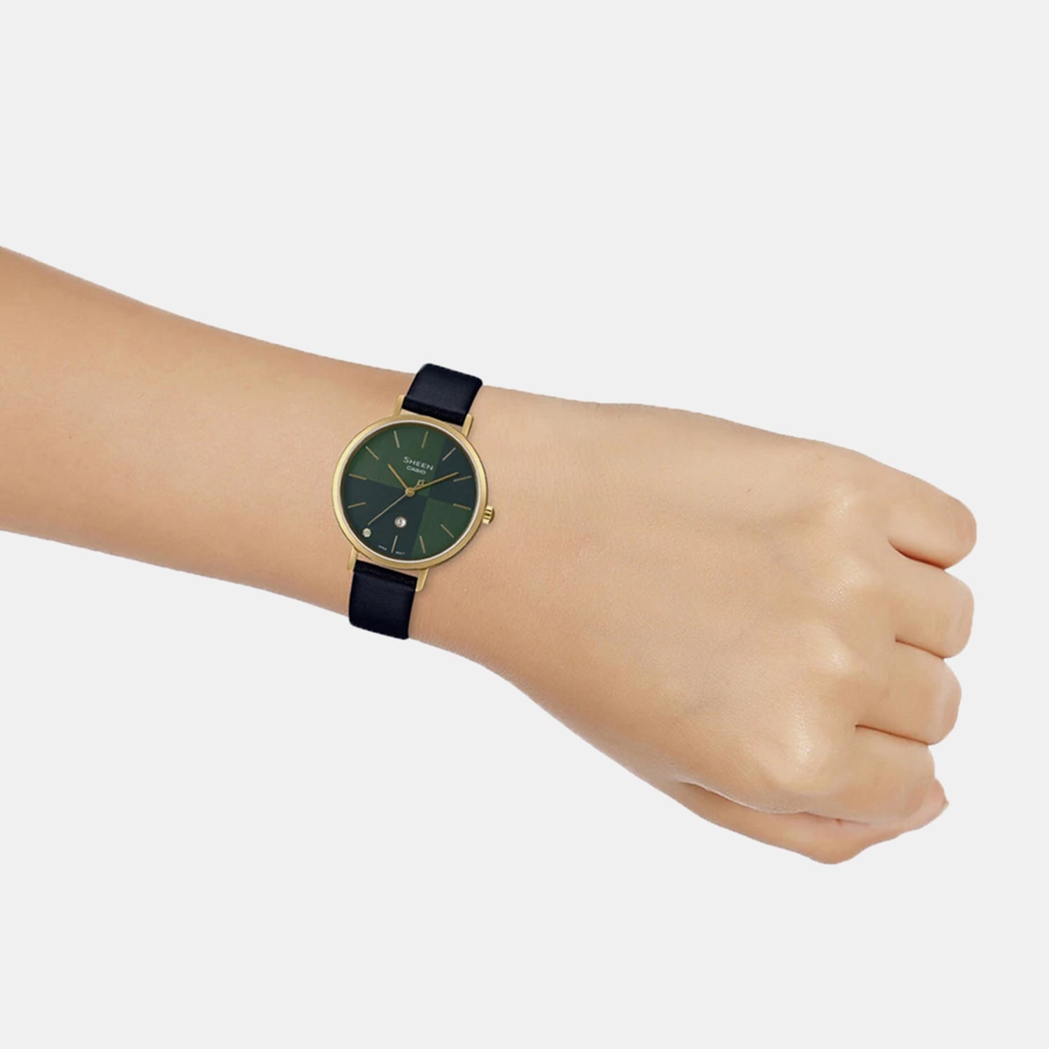 Sheen Women Quartz Green Dial Analog Leather Watch SH257