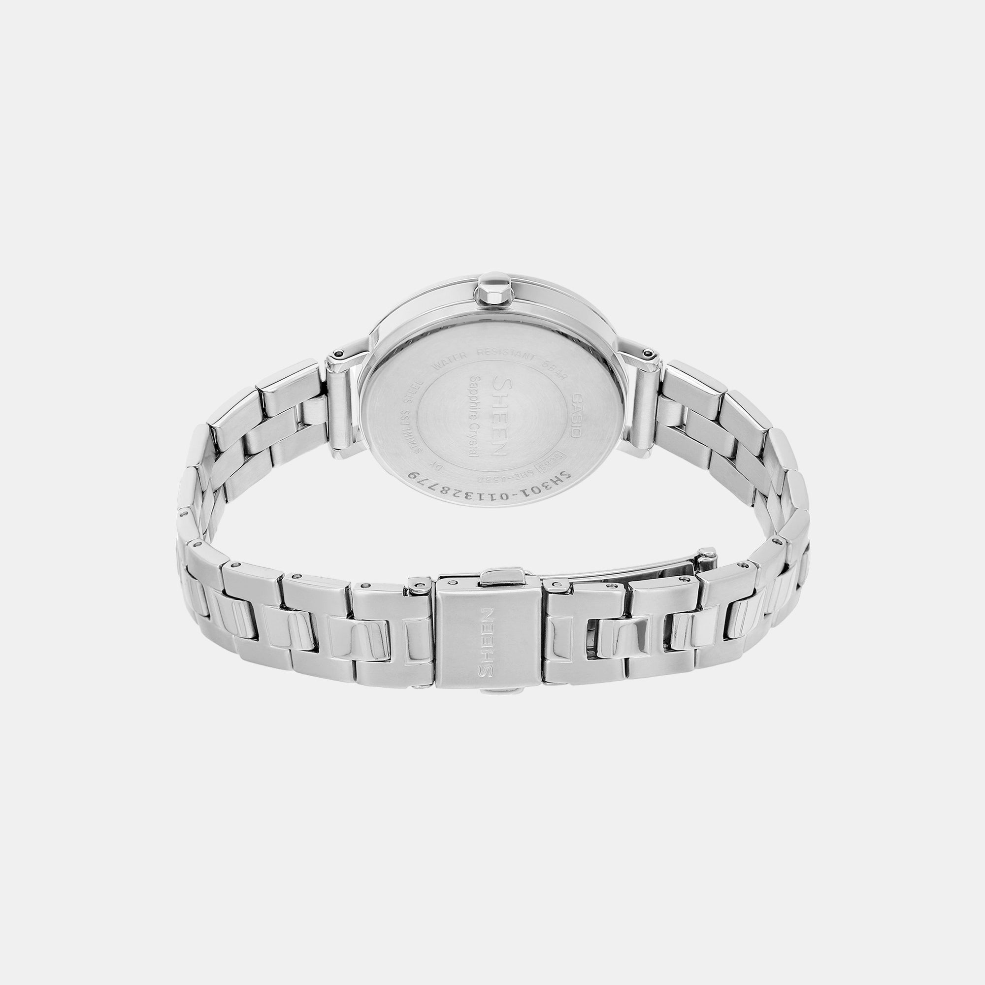 Casio 32 mm Round Quartz watch