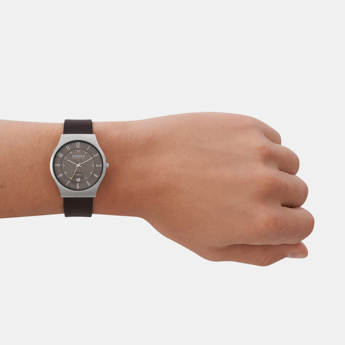 Skagen 37 mm Brown Quartz watch