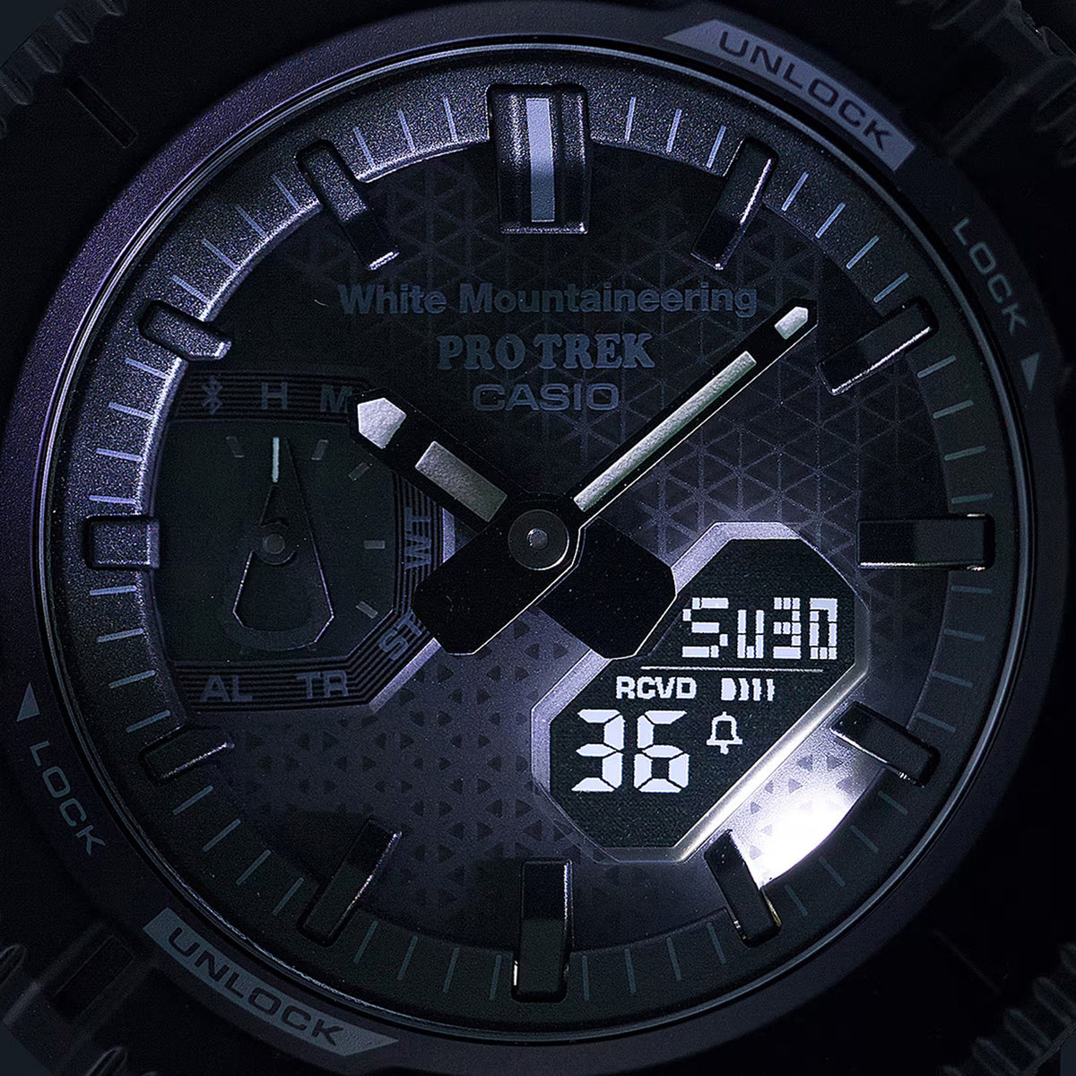 Protrek Men Quartz Black Dial Analog-Digital Fabric Watch SL127