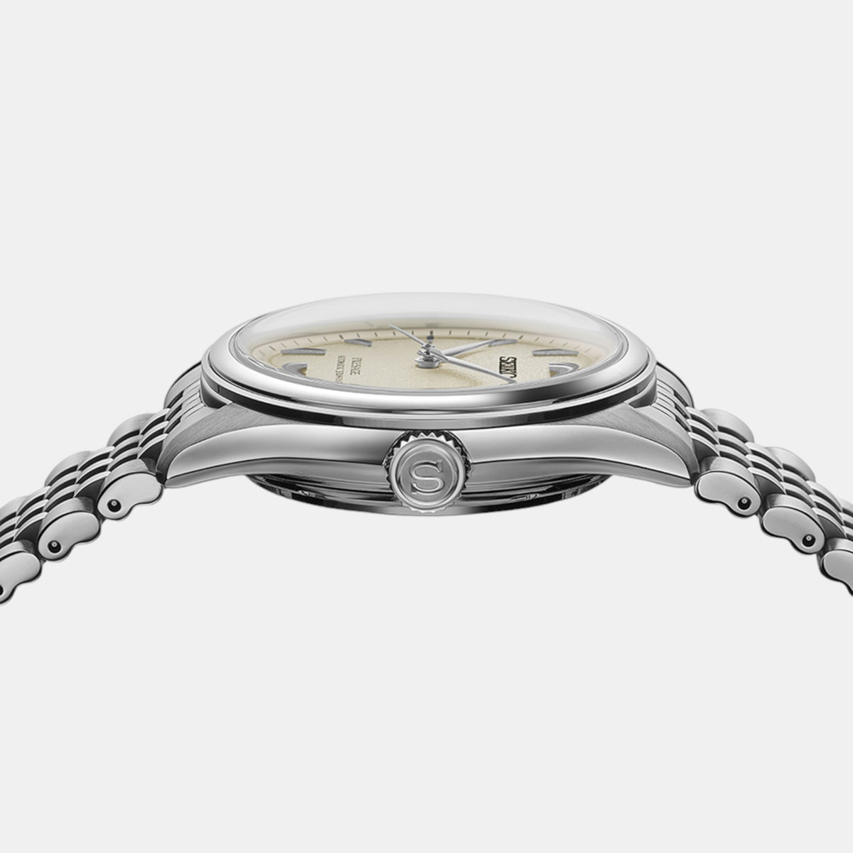 Seiko 40.20 mm Round Automatic watch