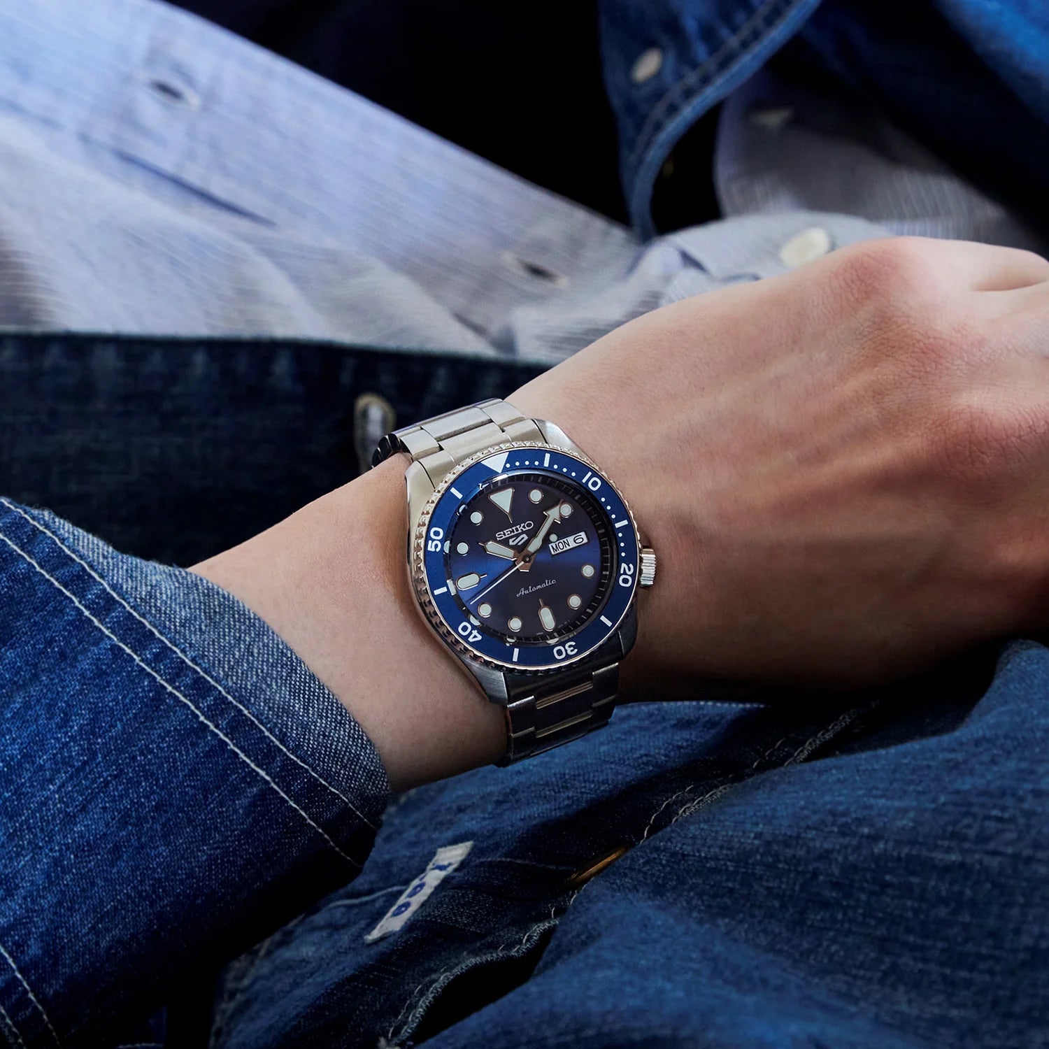 5 Sports Men Automatic Blue Dial Analog Stainless Steel Watch SRPD51K1