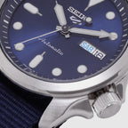 5 Sports Men Automatic Blue Dial Analog Nylon Watch SRPE63K1