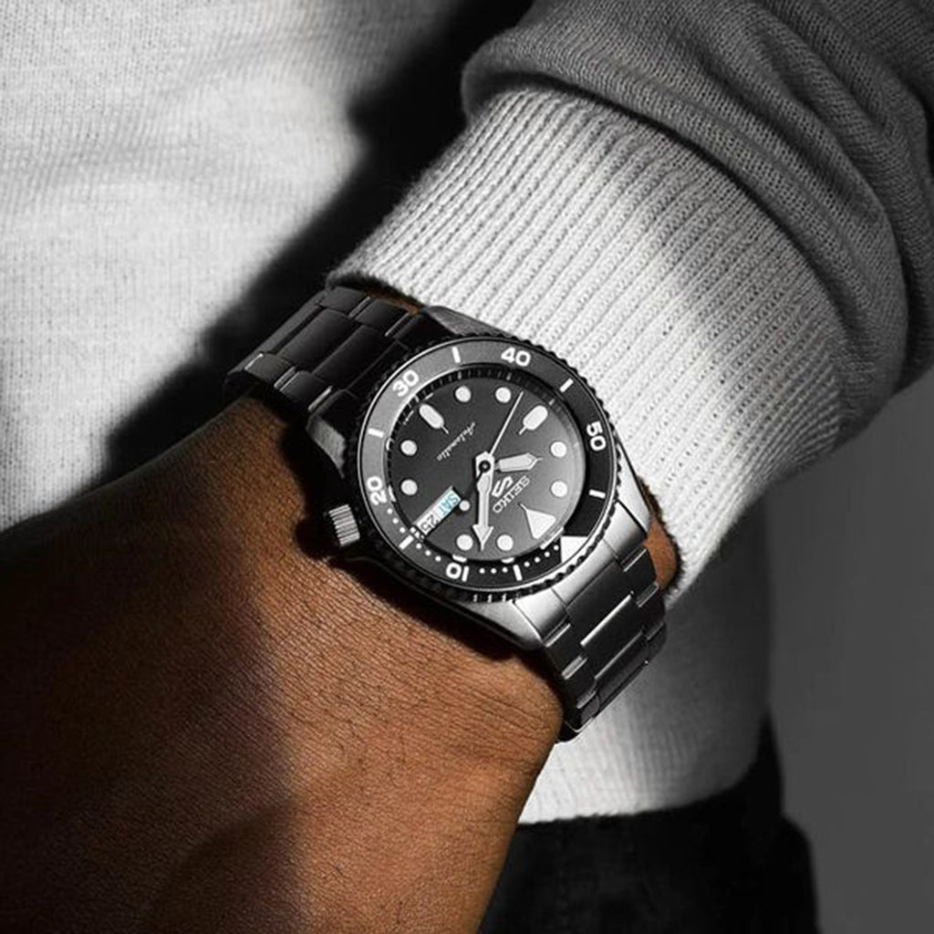 5 Sports Men Automatic Black Dial Analog Stainless Steel Watch SRPK29K1