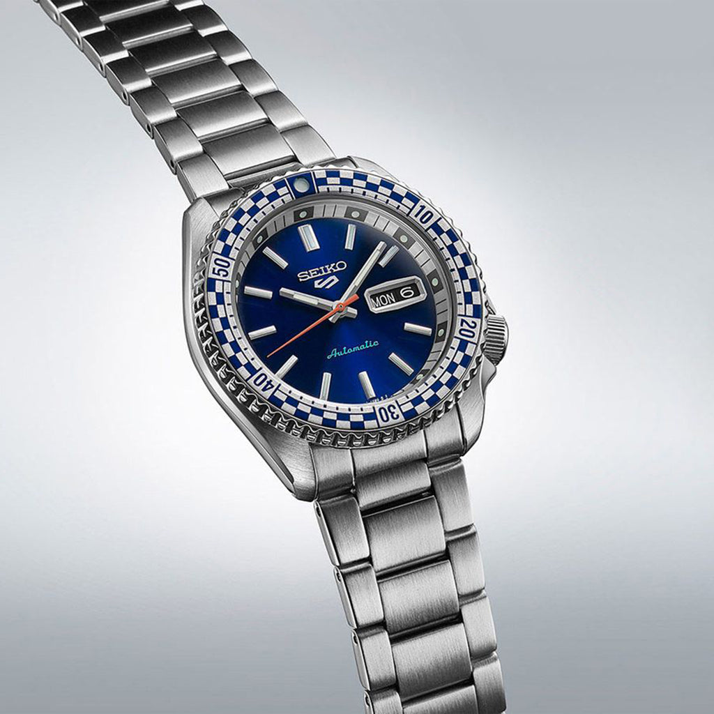 5 Sports Men Automatic Blue Dial Analog Stainless Steel Watch SRPK65K1
