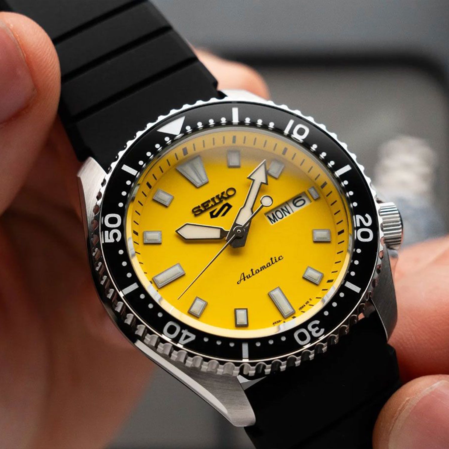 5 Sports Men Automatic Yellow Dial Analog Silicone Watch SRPL87K1