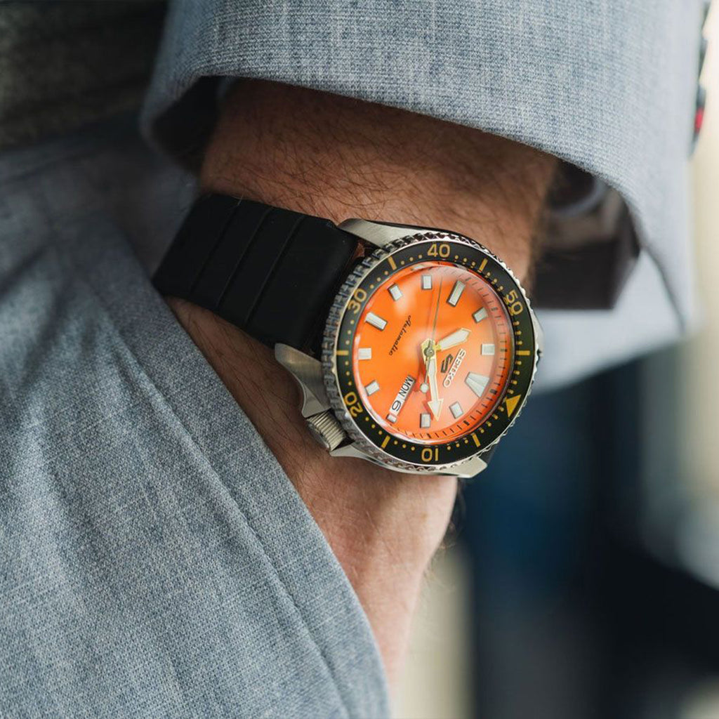 5 Sports Men Automatic Orange Dial Analog Silicone Watch SRPL89K1