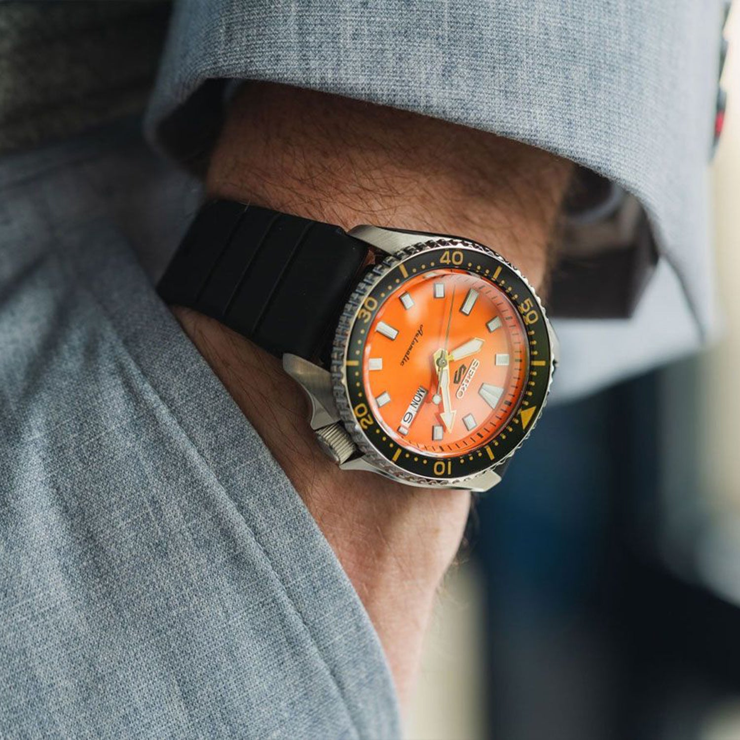 5 Sports Men Automatic Orange Dial Analog Silicone Watch SRPL89K1