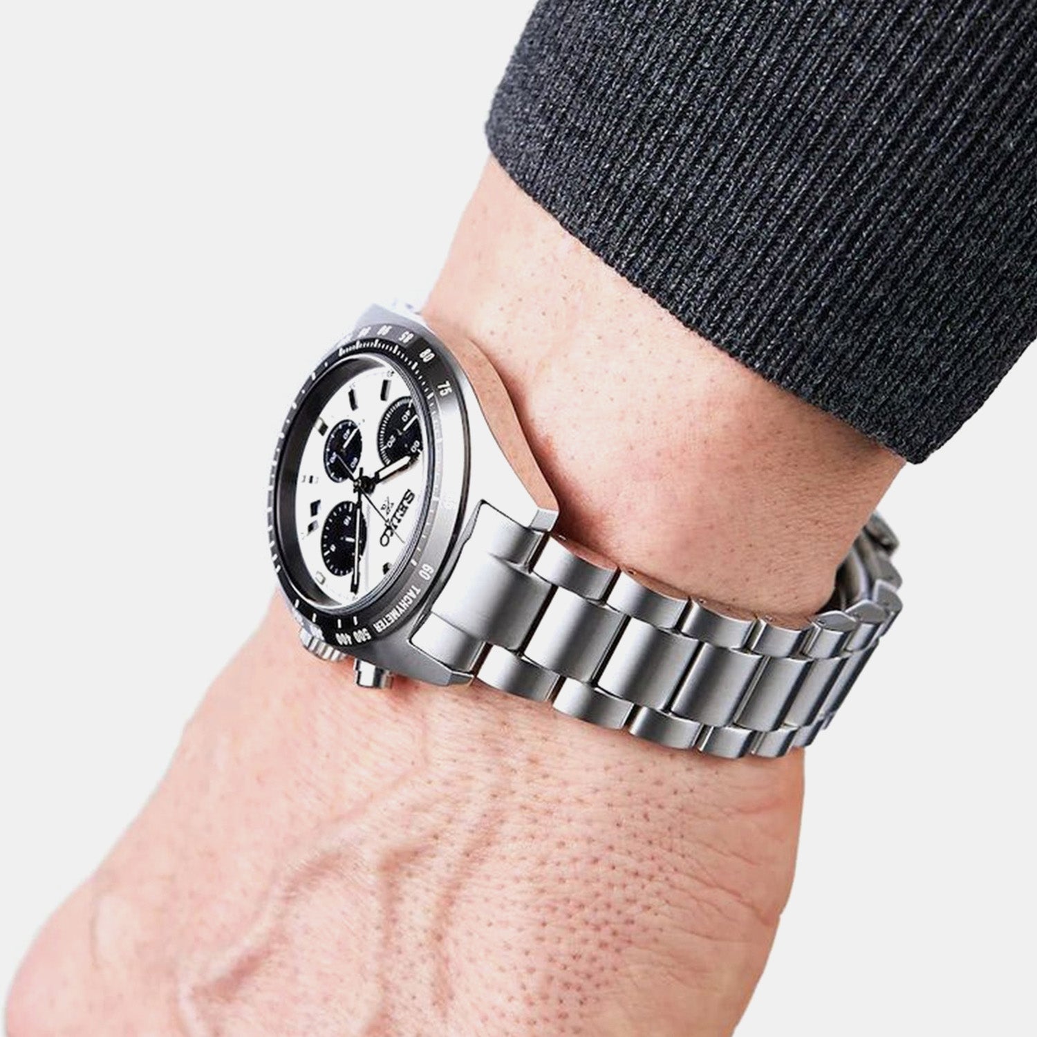 Prospex Men Solar White Dial Chronograph Metal Watch SSC813P1