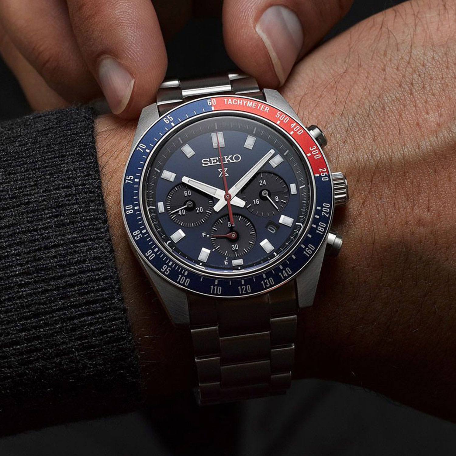 Prospex Men Solar Blue Dial Chronograph Stainless Steel Watch SSC913P1