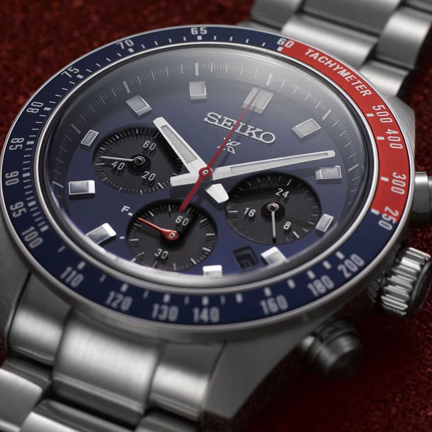 Prospex Men Solar Blue Dial Chronograph Stainless Steel Watch SSC913P1