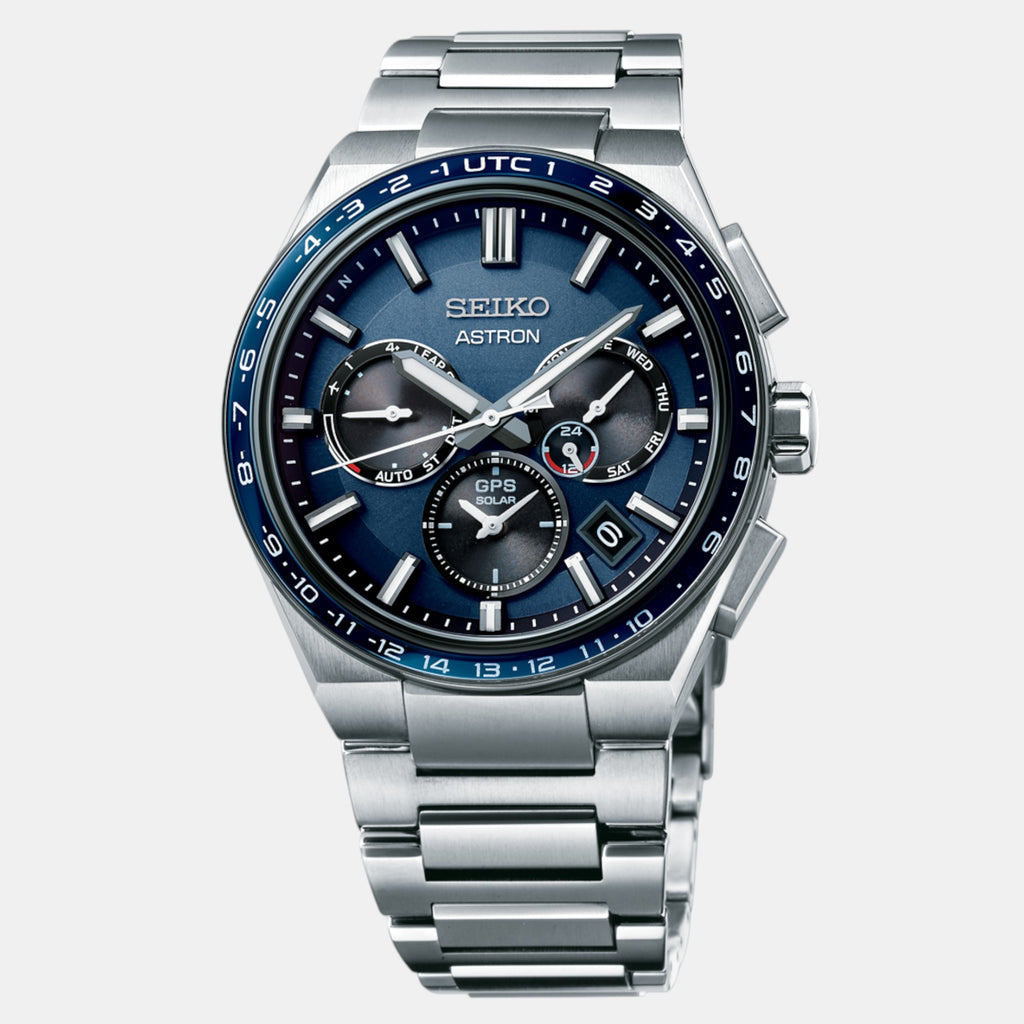 Seiko 42.70 mm Round Solar watch