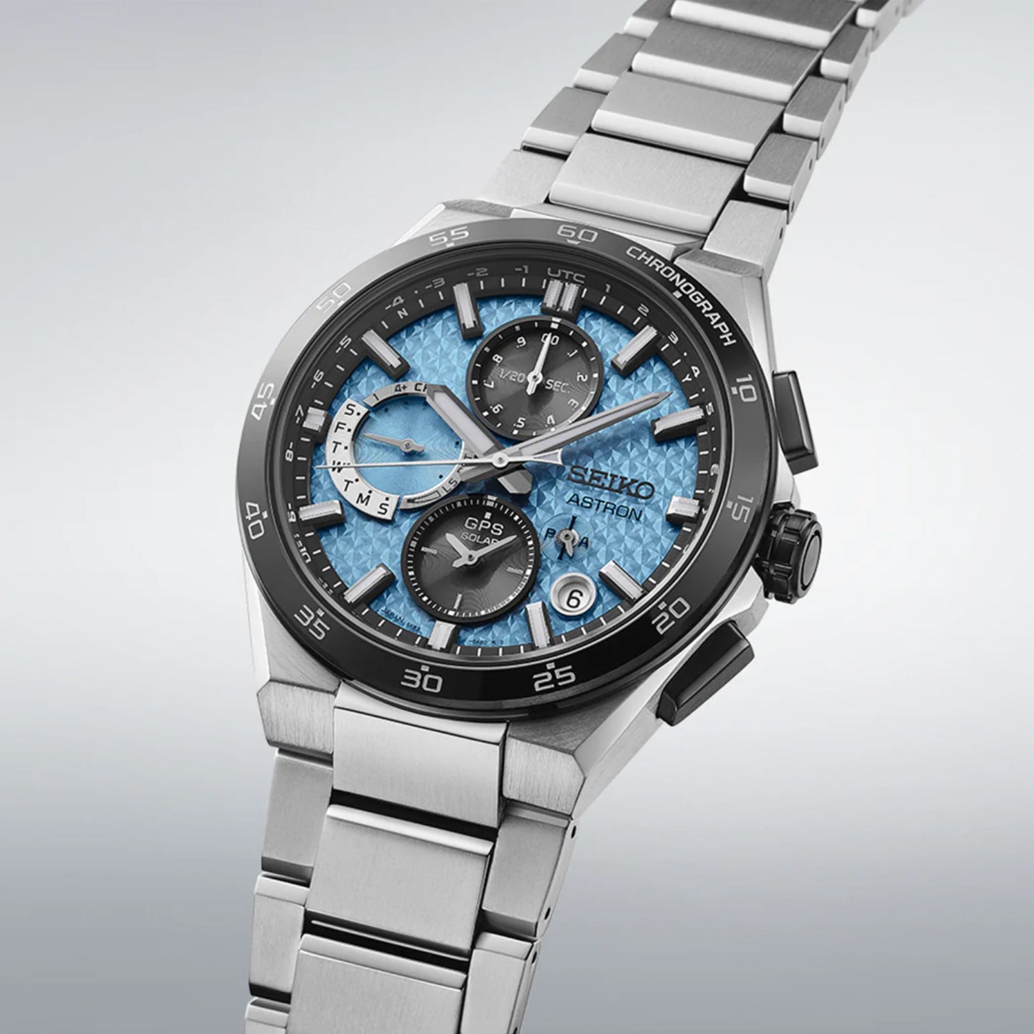 Astron Men Solar Sparkling Blue Dial Chronograph Stainless Steel Watch SSH157J1