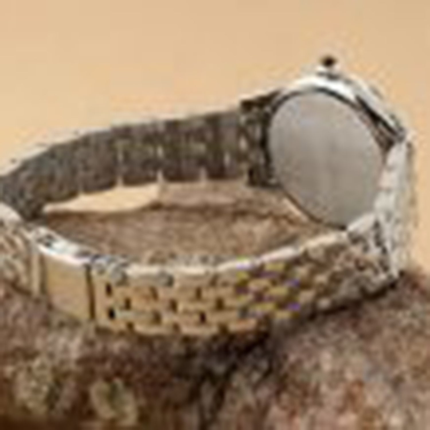 Classic Women Quartz Green Dial Analog Stainless Steel Watch SUR611P1