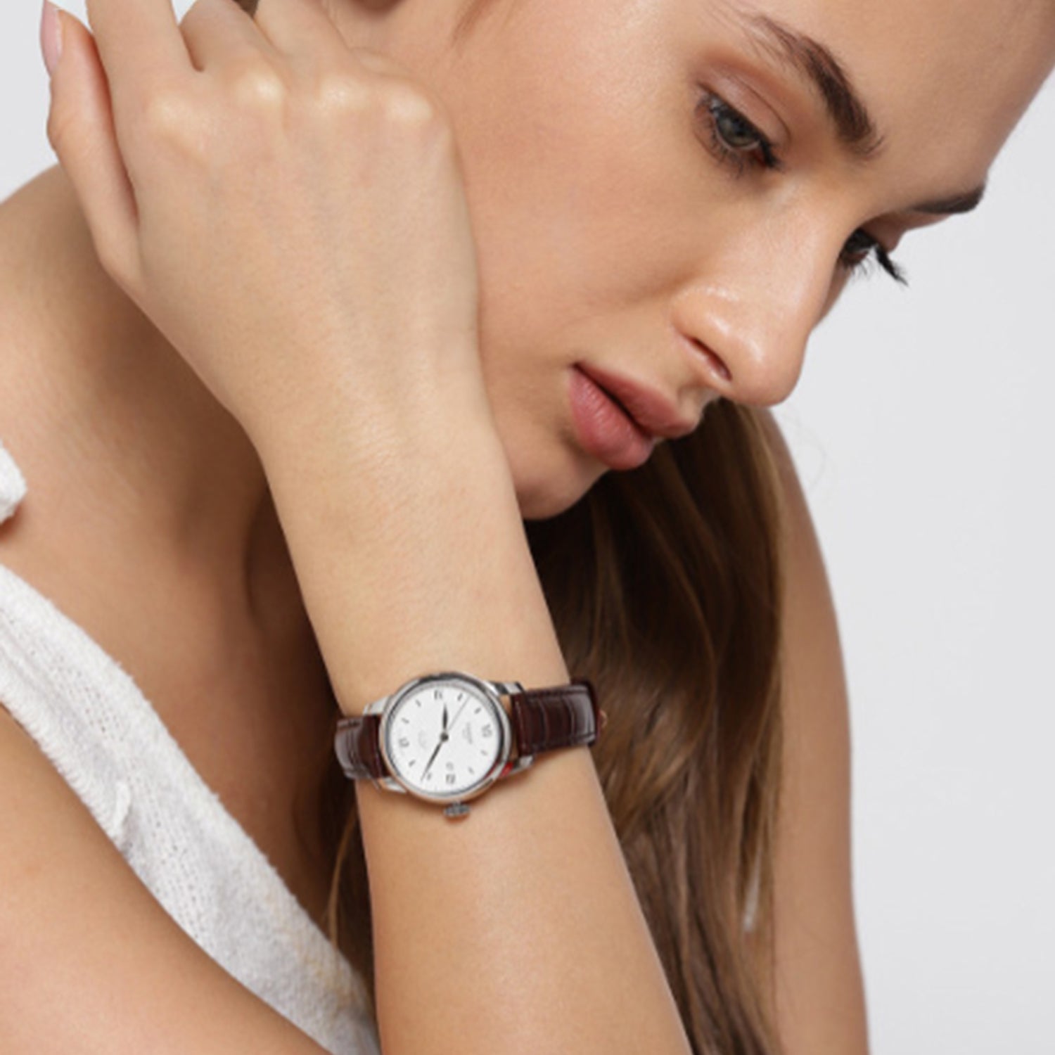 Women Automatic Silver Dial Analog Leather Watch T0062071603800