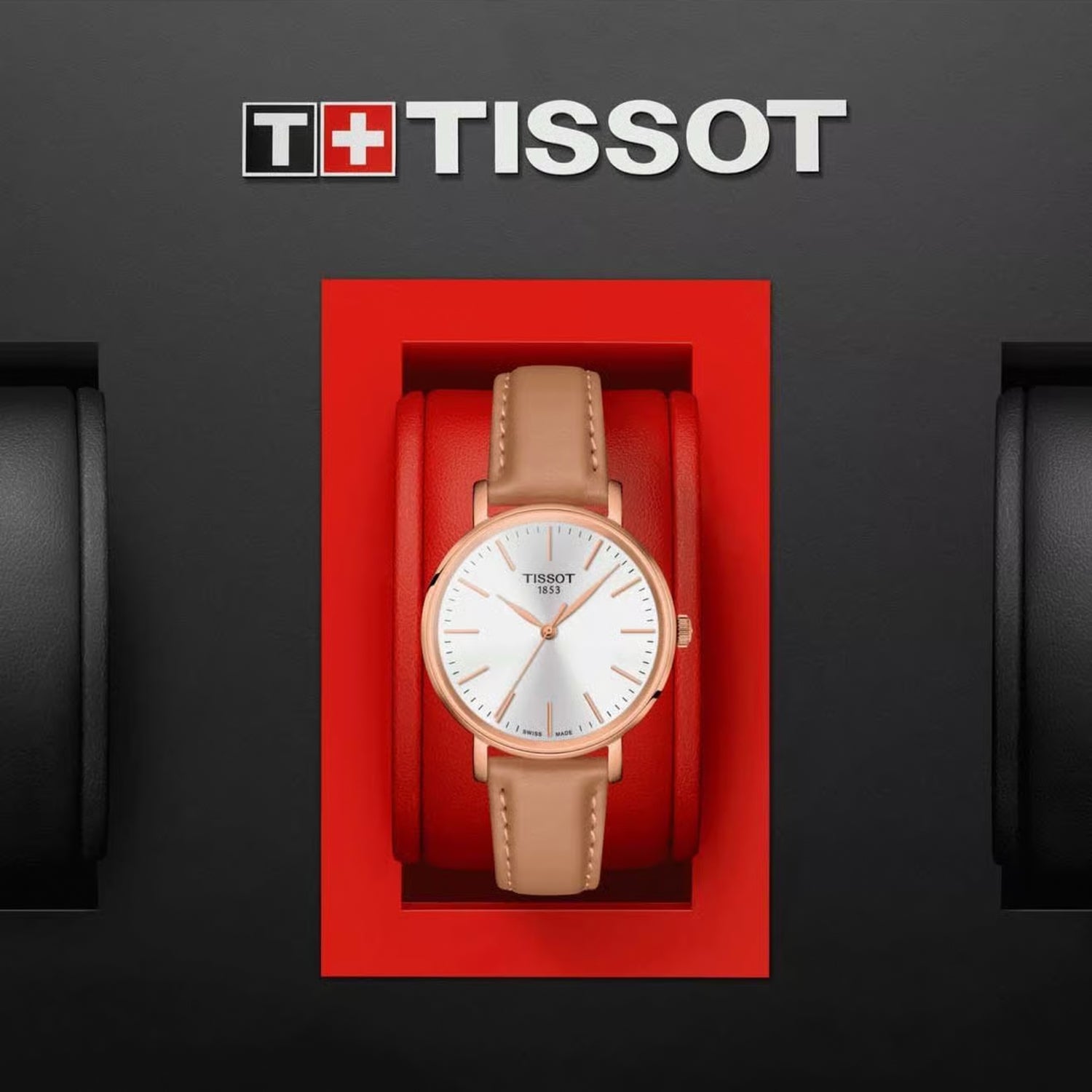 Everytime Women Quartz White Dial Analog Leather Watch T1432103601100
