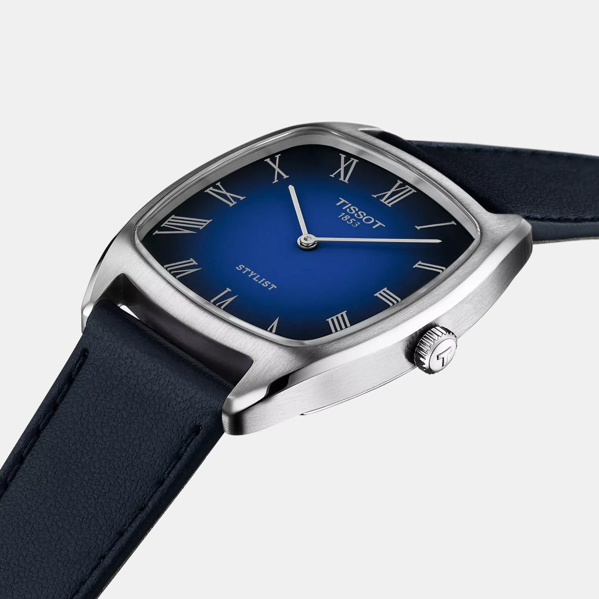 Stylist Men Quartz Blue Dial Analog Leather Watch T1599091604300