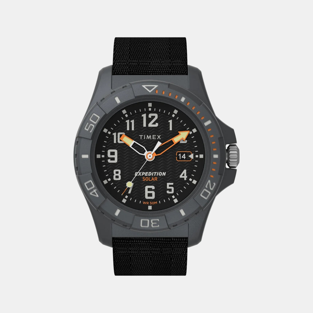 Men Quartz Black Dial Analog Plastic Watch TW2V40500X6