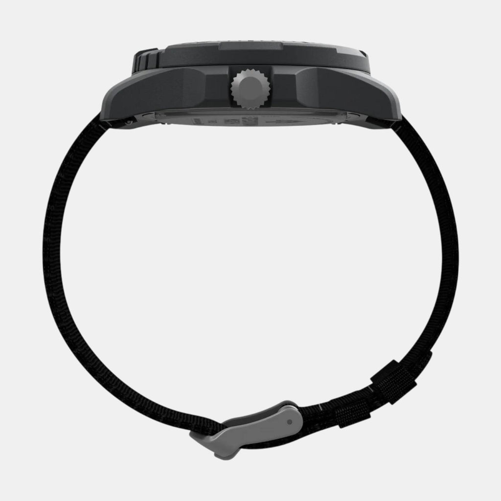 Men Quartz Black Dial Analog Plastic Watch TW2V40500X6