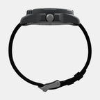 Men Quartz Black Dial Analog Plastic Watch TW2V40500X6