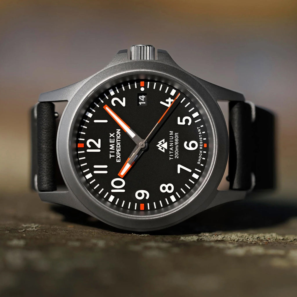 Men Quartz Black Dial Analog Plastic Watch TW2W78000UJ