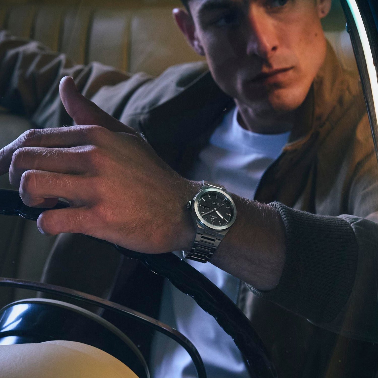 Men Quartz Black Dial Analog Steel Watch TW2Y25000UJ