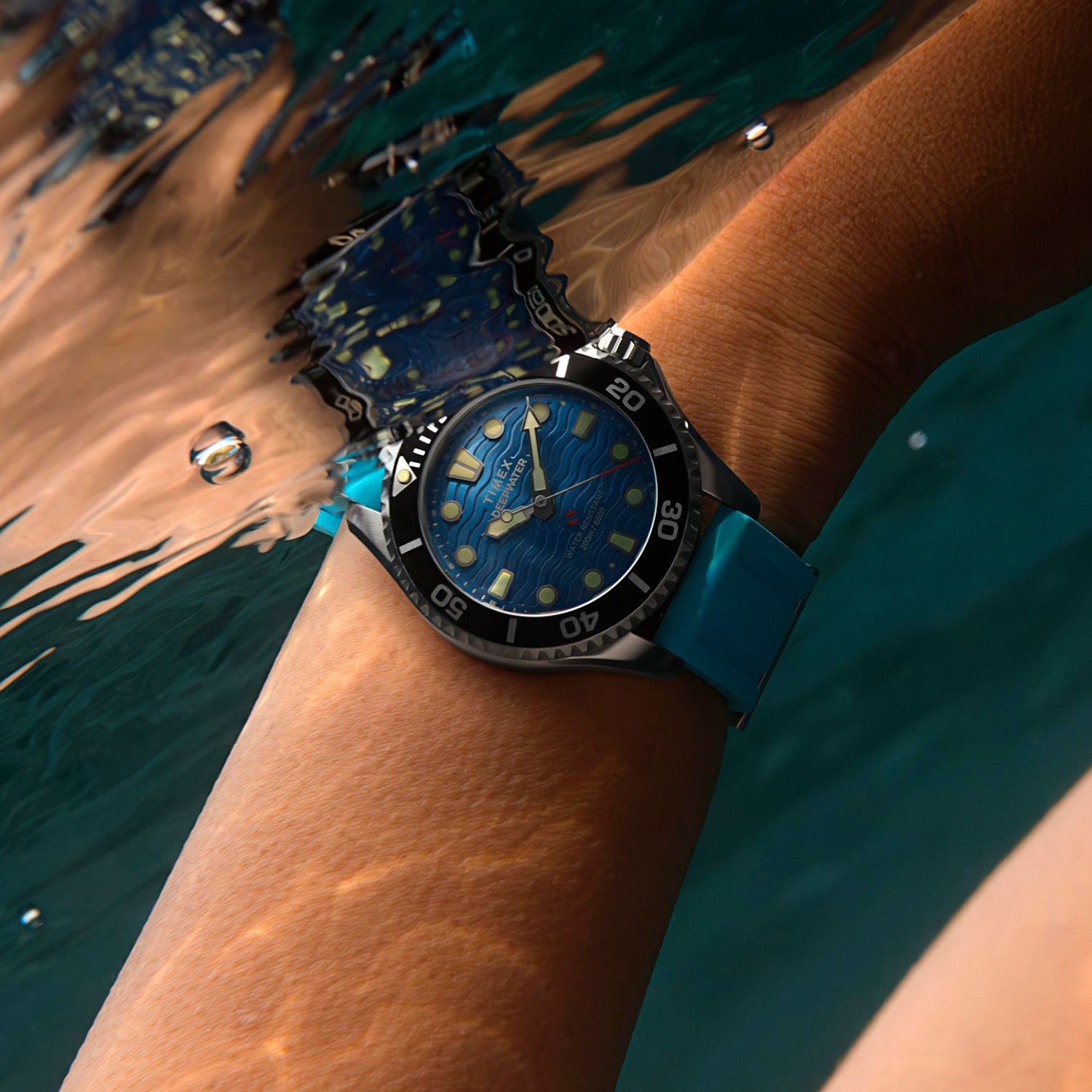 Deepwater Unisex Quartz Blue Dial Analog Rubber Watch TW2Y40400UJ