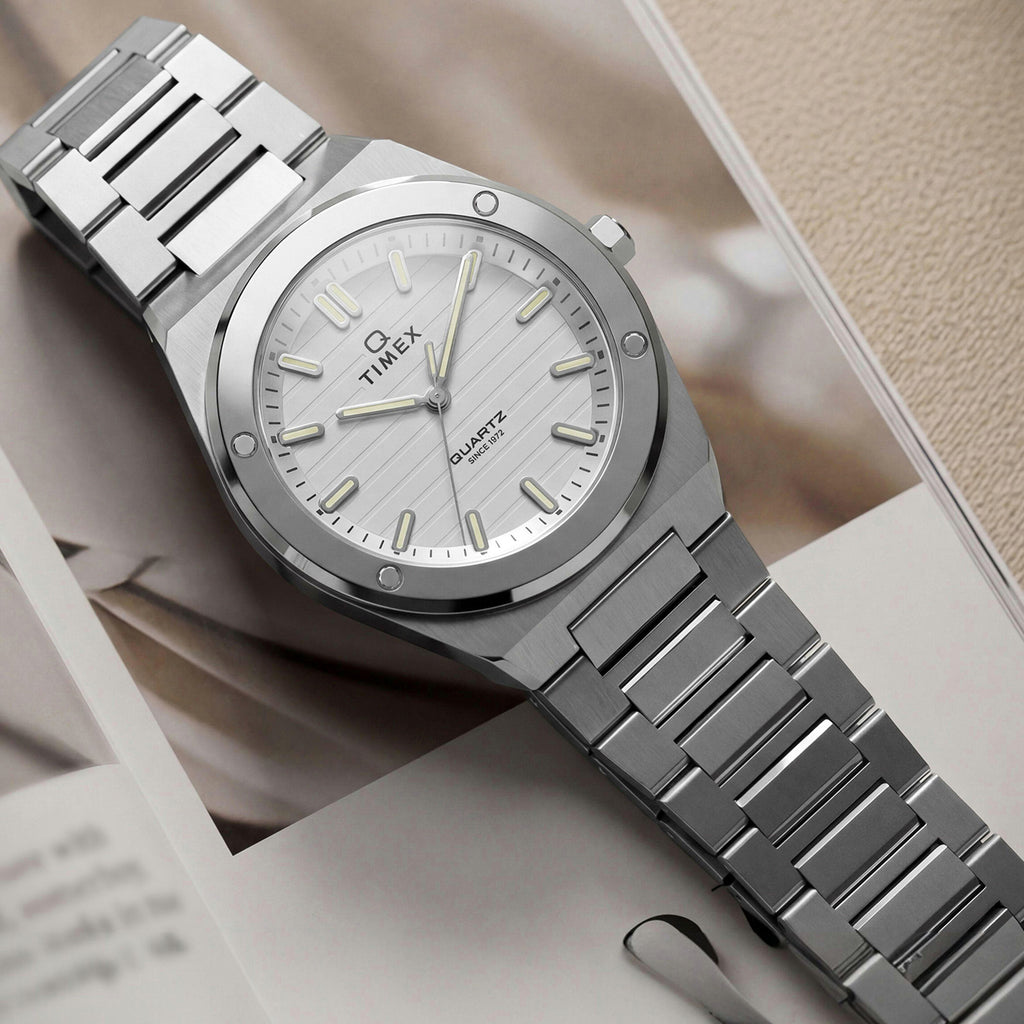Q Timex Women Quartz Silver Dial Analog Stainless Steel Watch TW2Y81800UJ
