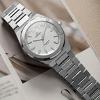 Q Timex Women Quartz Silver Dial Analog Stainless Steel Watch TW2Y81800UJ