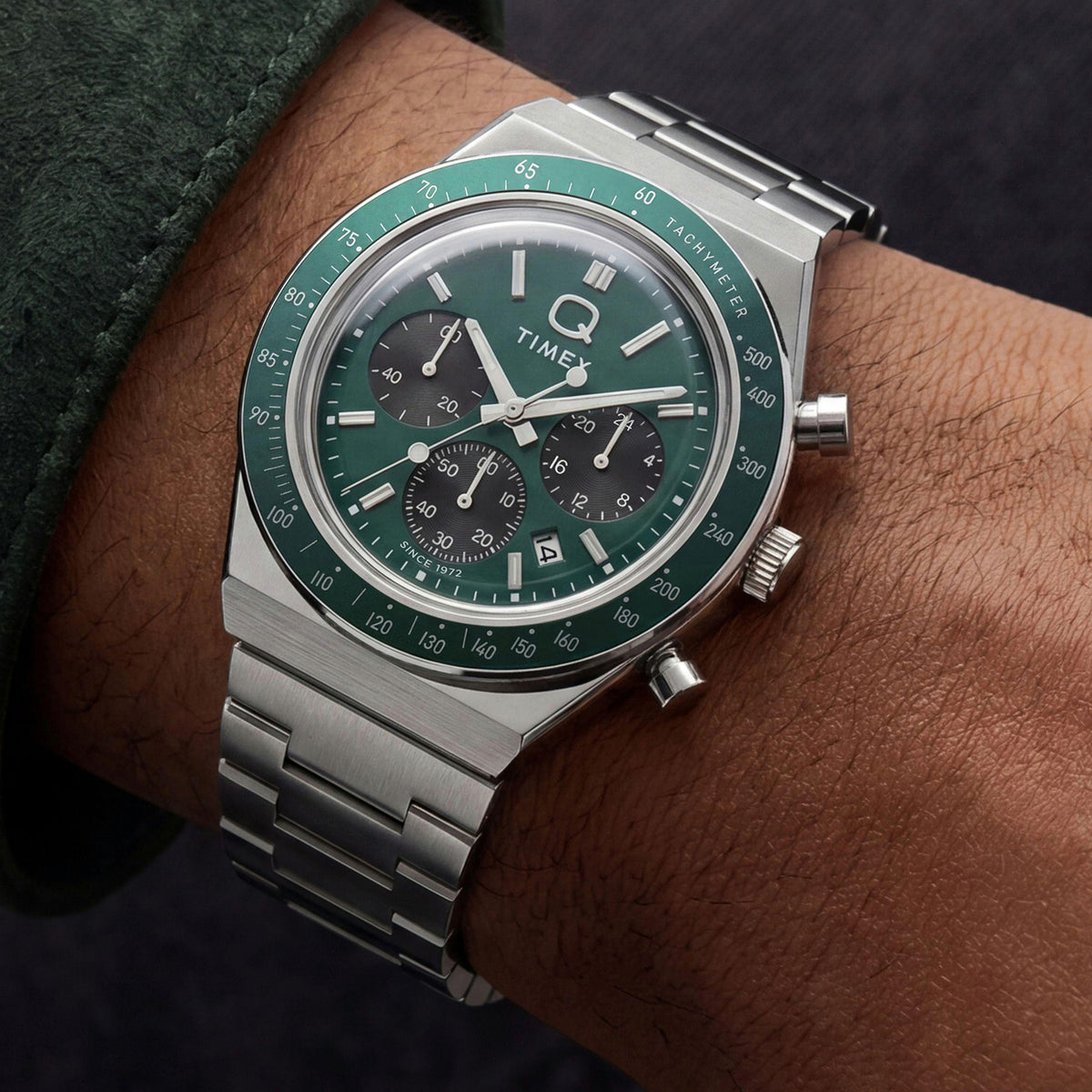 Q Timex Men Quartz Green Dial Chronograph Watch TW2Y88500UJ