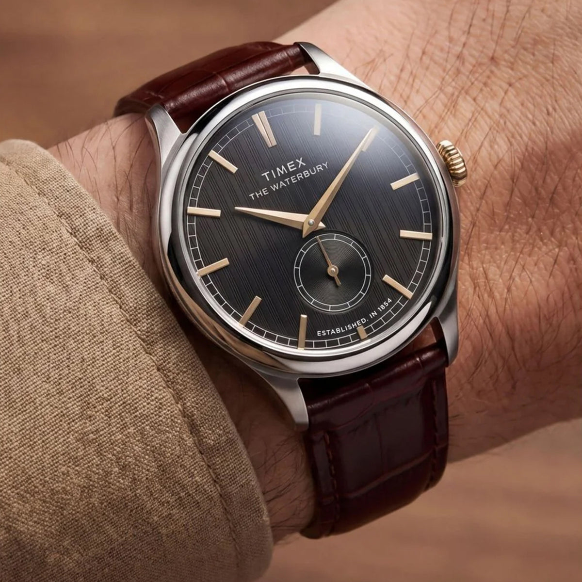 Men Quartz Black Dial Analog Leather Watch TW2Y92100UJ