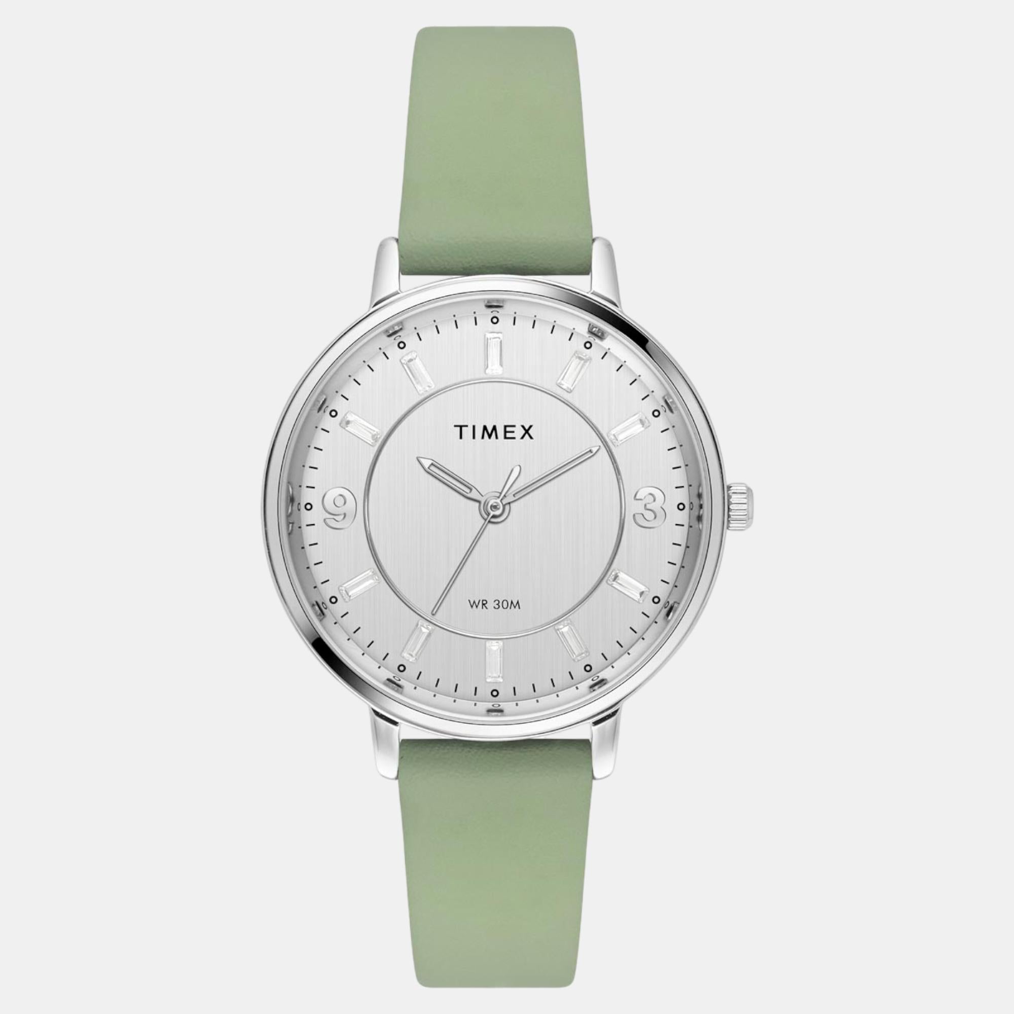 Classics Women Quartz Silver Dial Analog Leather Watch TWEL15815