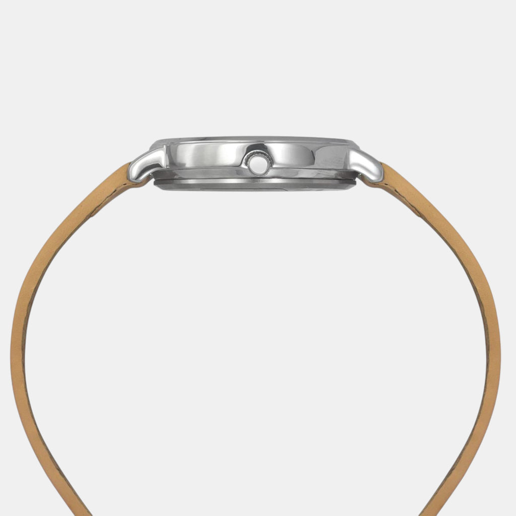 Classics Women Quartz Silver Dial Analog Leather Watch TWEL15817