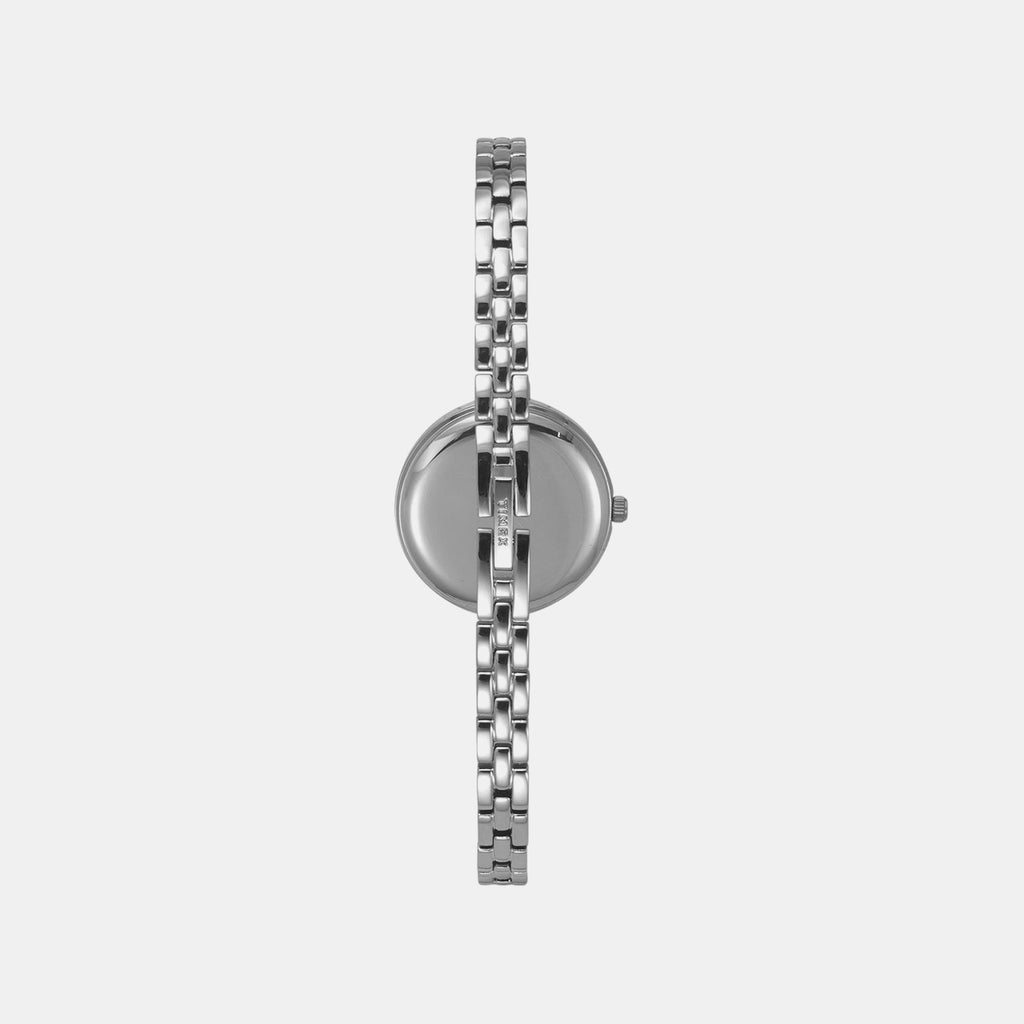 Fria Women Quartz Dial Analog Brass Watch TWEL18404
