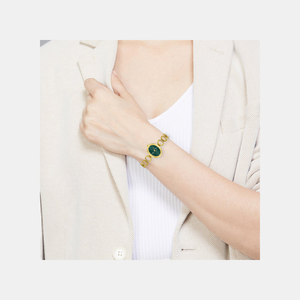 Fria Women Quartz Dial Analog Brass Watch TWEL24001
