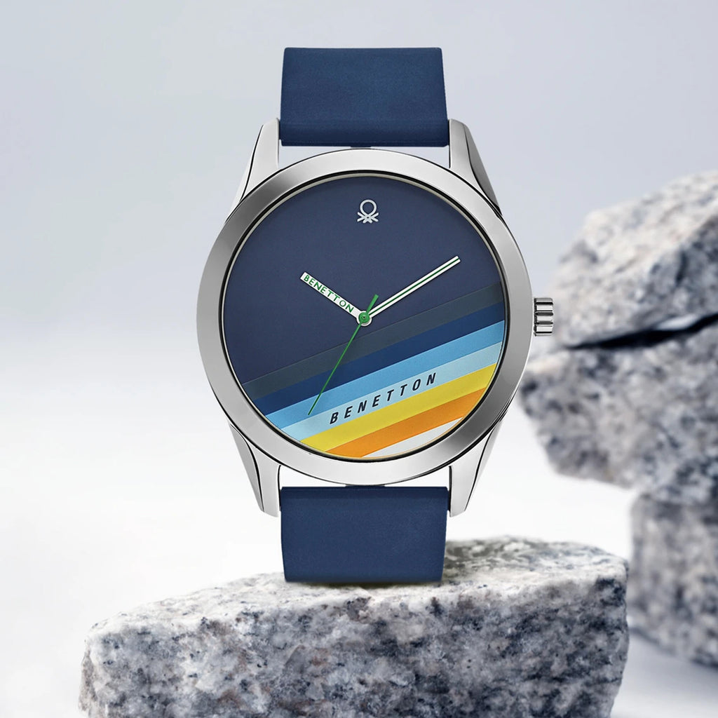 Men Quartz Multicolour Dial Analog Silicone Watch UWUCG0203