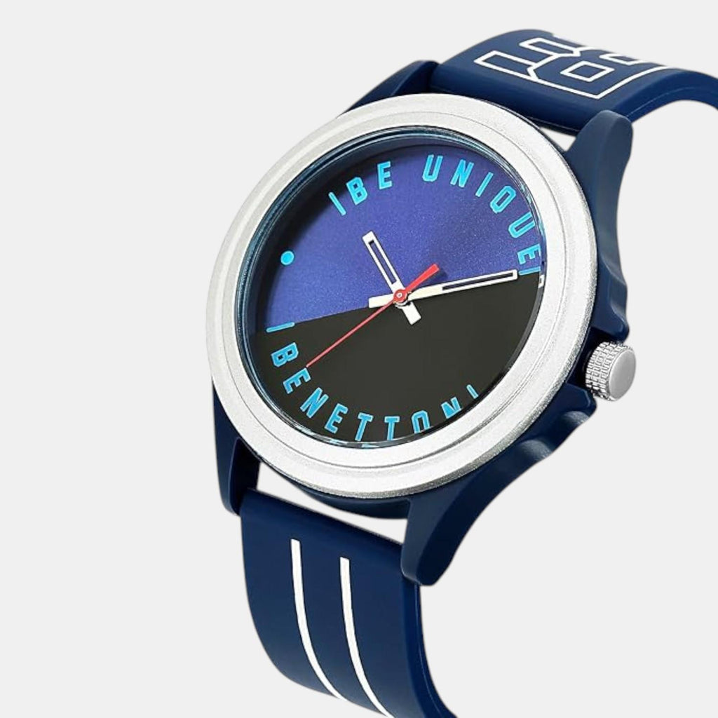 Signature Men Quartz Blue & Black Dial Analog Silicone Watch UWUCG0312