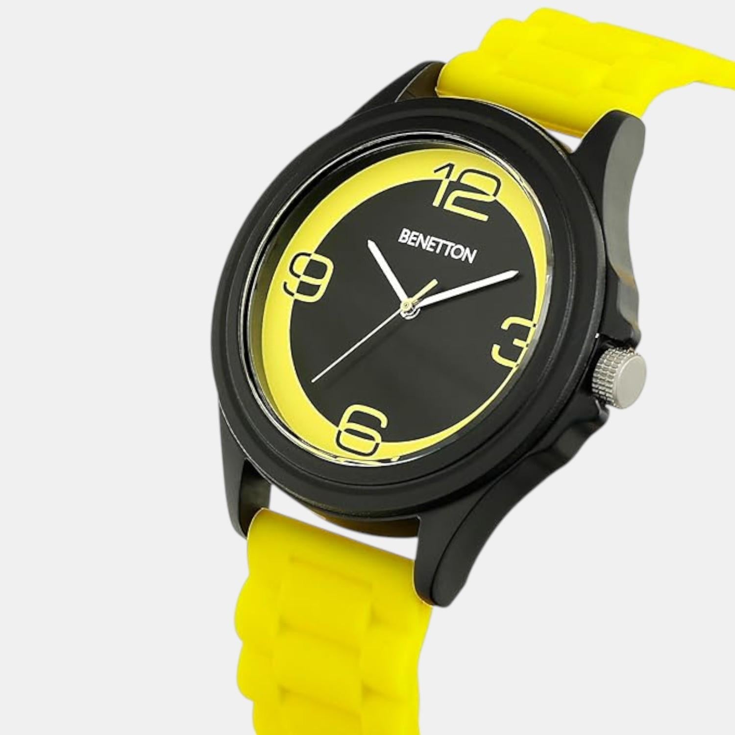 Iconic Men Quartz Black & Yellow Dial Analog Silicone Watch UWUCG0314