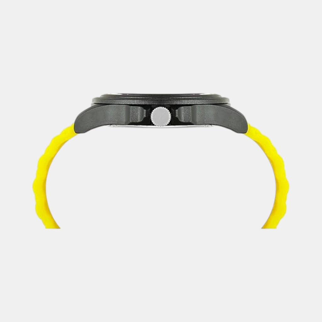 Iconic Men Quartz Black & Yellow Dial Analog Silicone Watch UWUCG0314