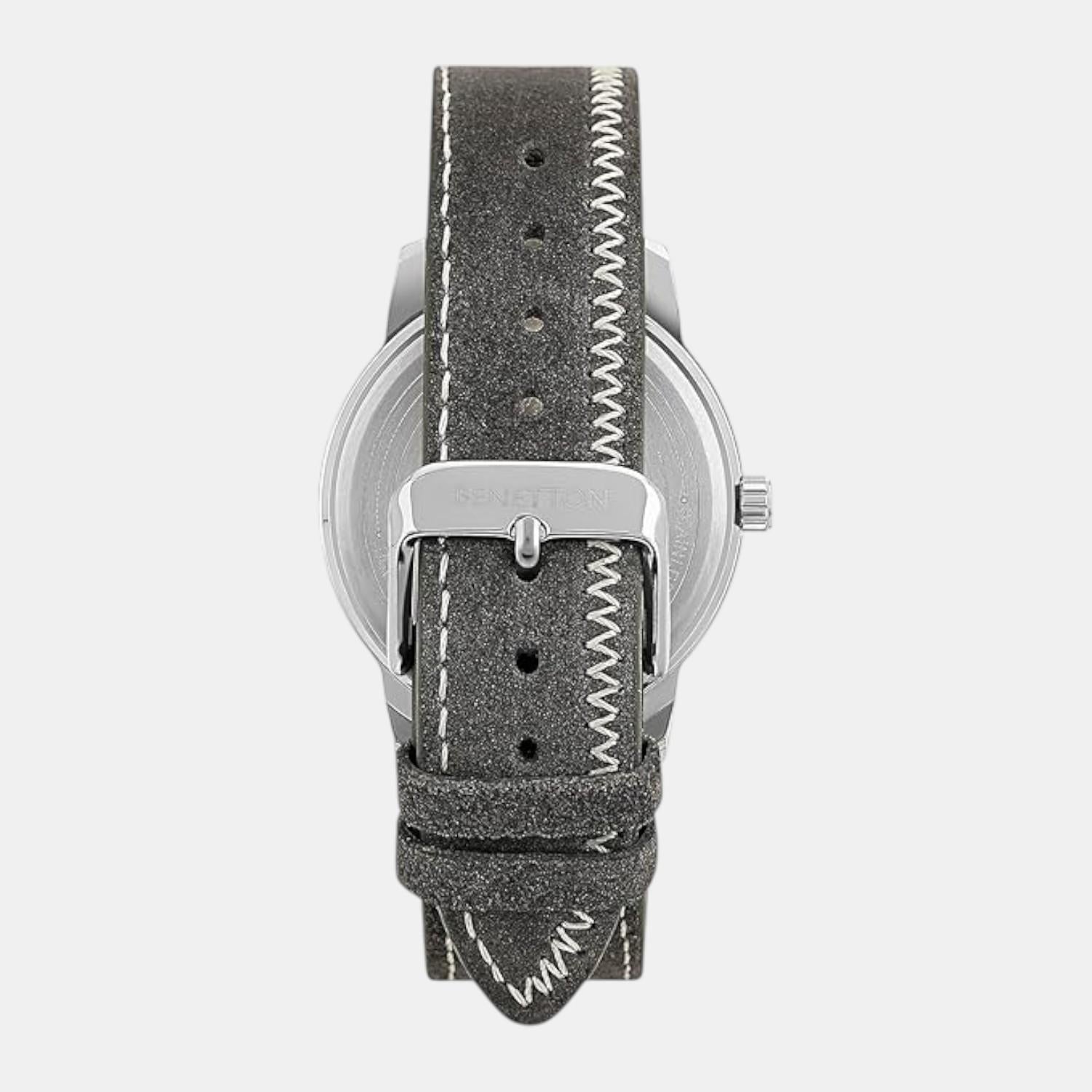 Iconic Men Quartz Black Dial Analog Leather Watch UWUCG2000