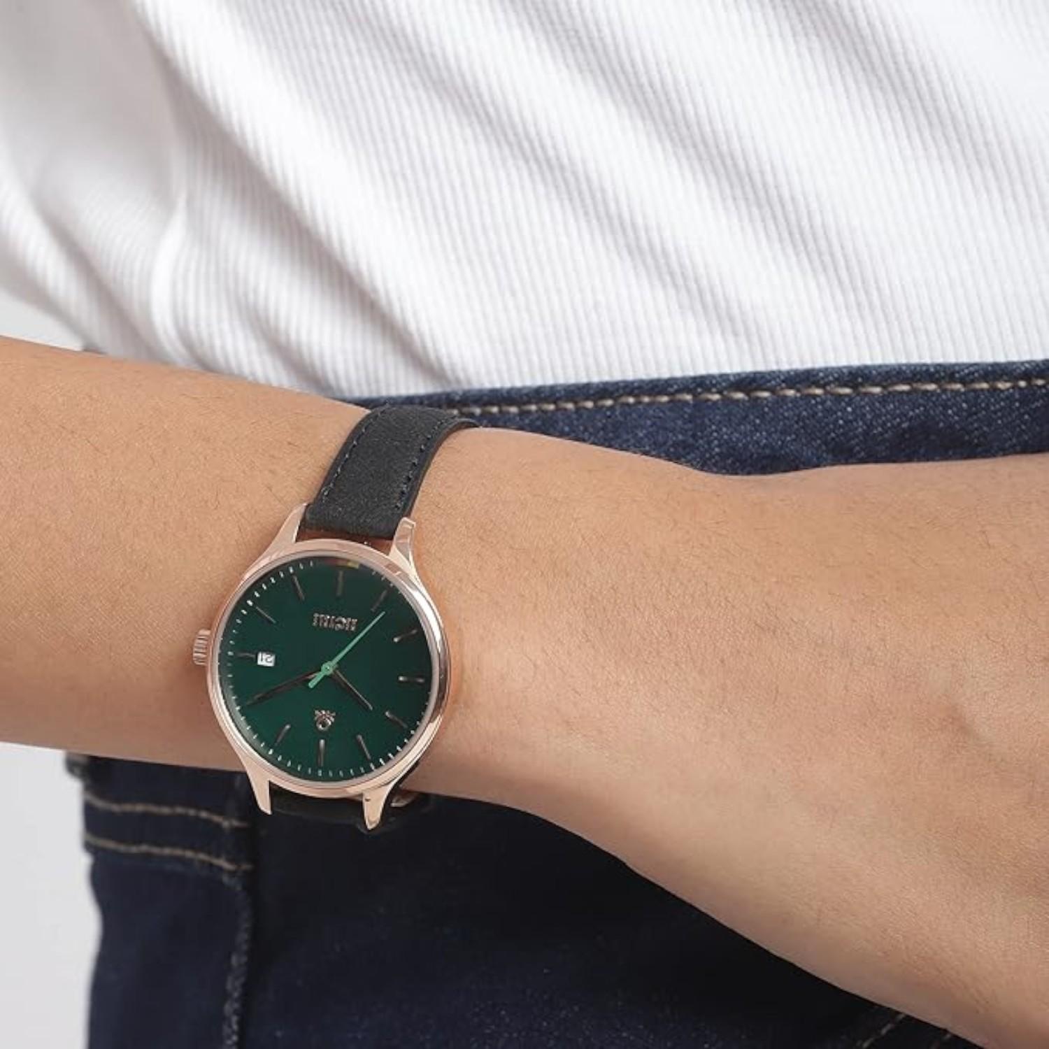 Social Women Quartz Green Dial Analog Leather Watch UWUCL0102