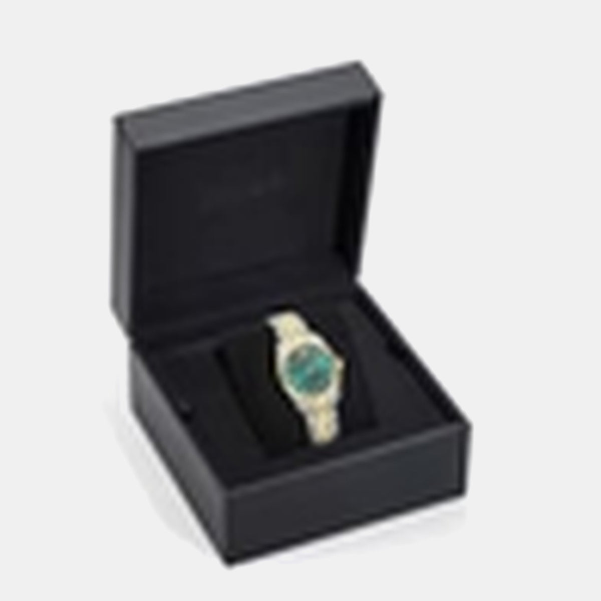 Ver.Millenium L.(Wc-0E) Women Quartz Green Dial Analog Stainless Steel Watch VE0E00425