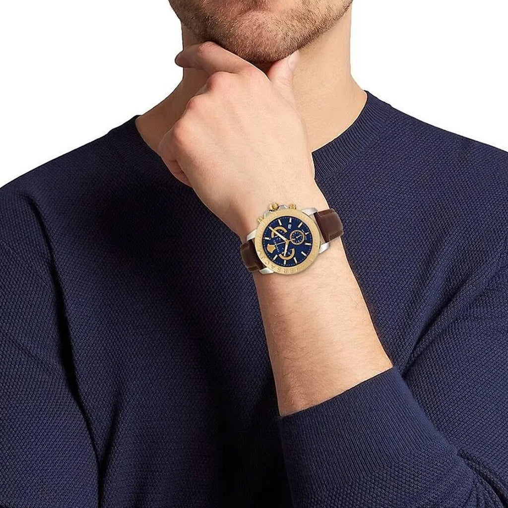 Men Quartz Blue Dial Chronograph Leather Watch VE2E00221