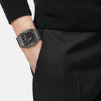 Men Quartz Black Dial Analog Stainless Steel Watch VE5P00226