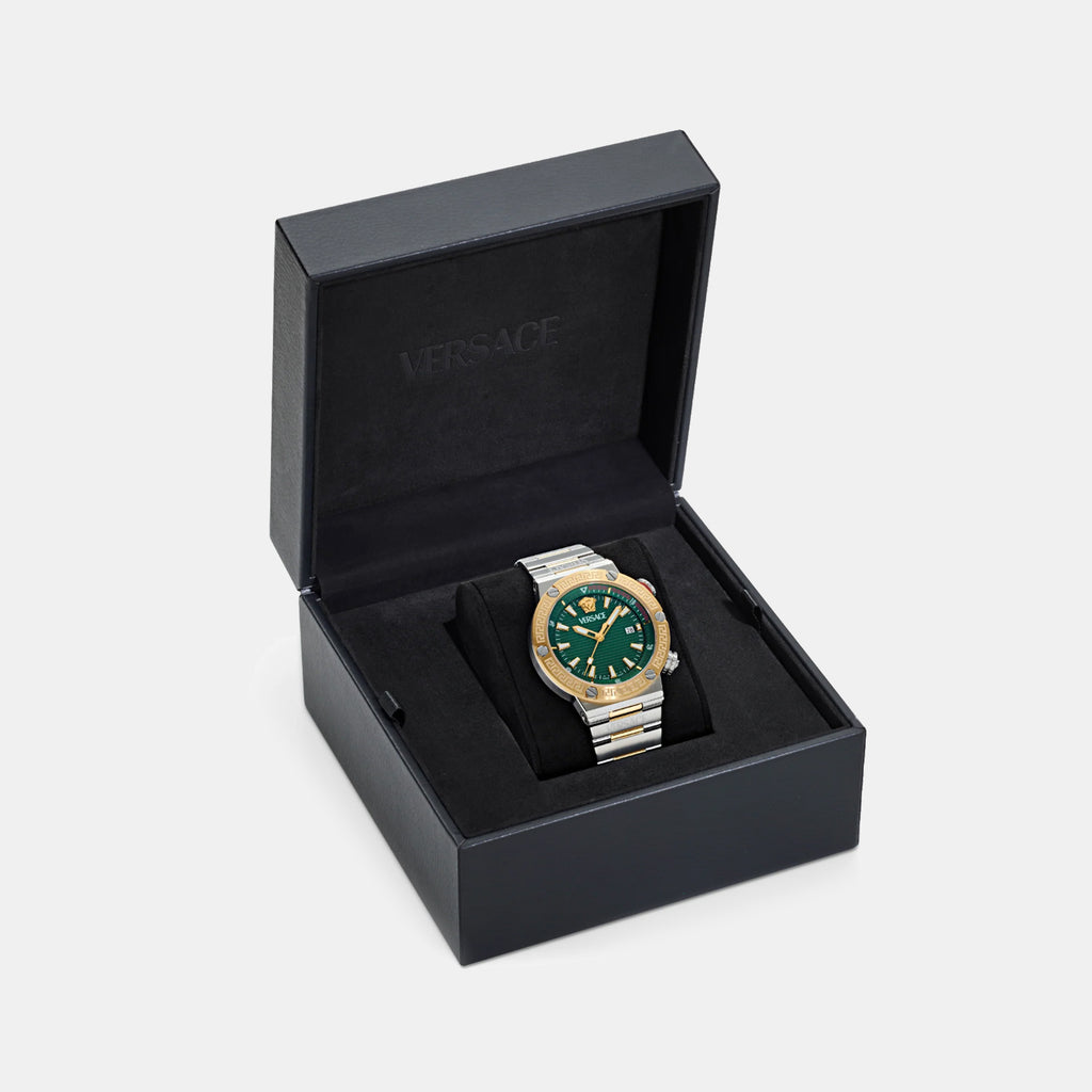 Greca Logo Diver Men Quartz Green Dial Analog Stainless Steel Watch VE8G00524