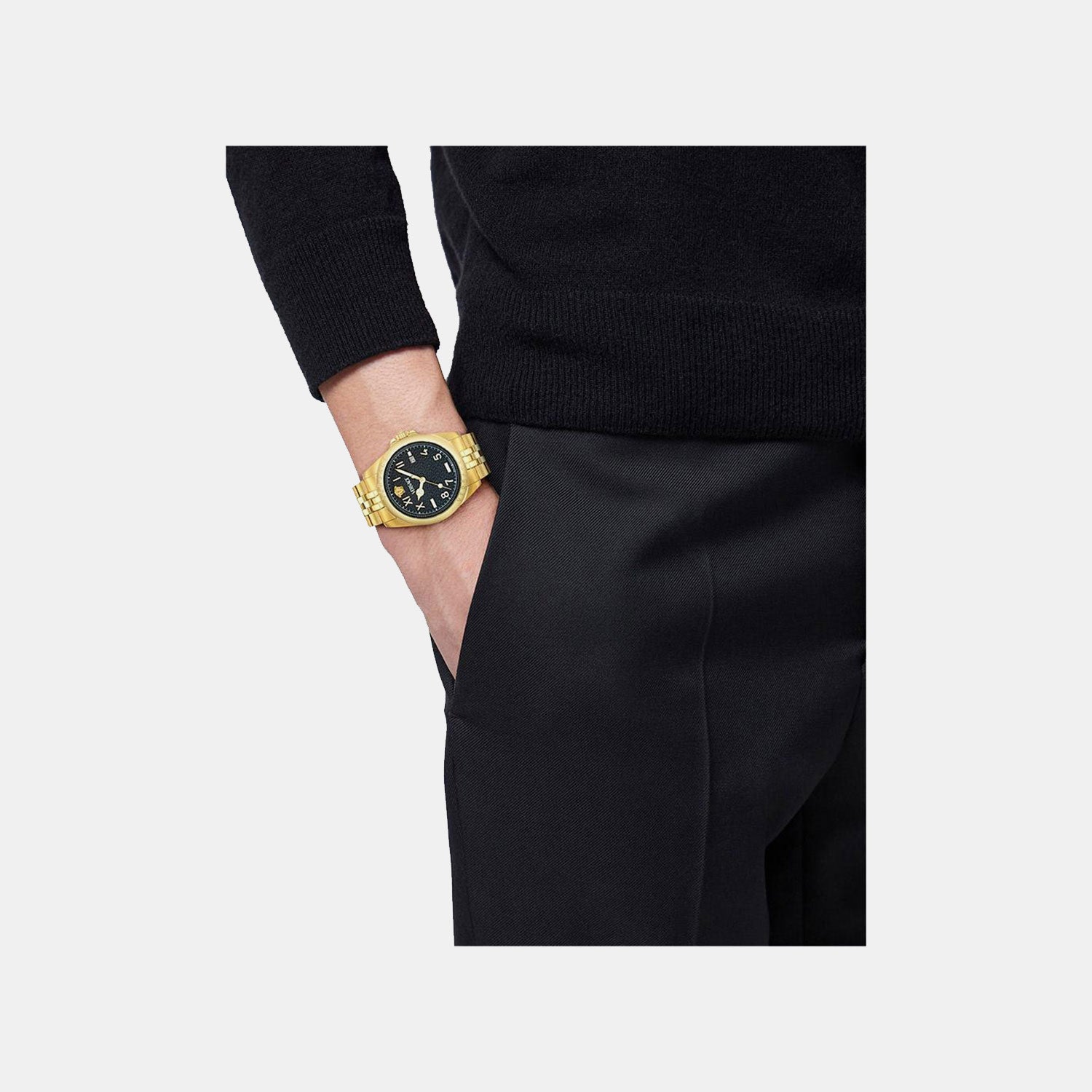 Men Quartz Black Dial Analog Stainless Steel Watch VE9H00624