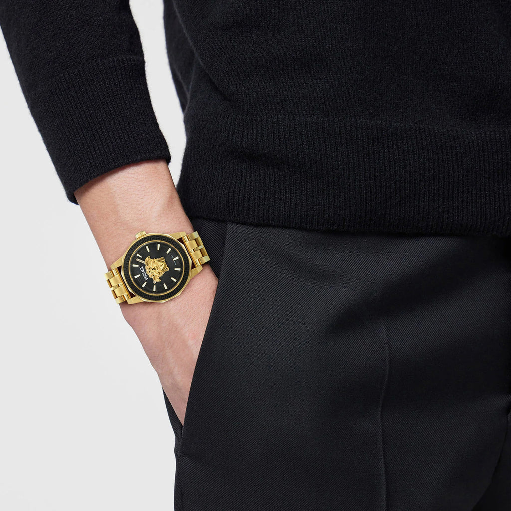 Medusa Men Quartz Black Dial Analog Stainless Steel Watch VE9I00424